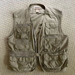 Woolrich Size Medium Fishing Vest